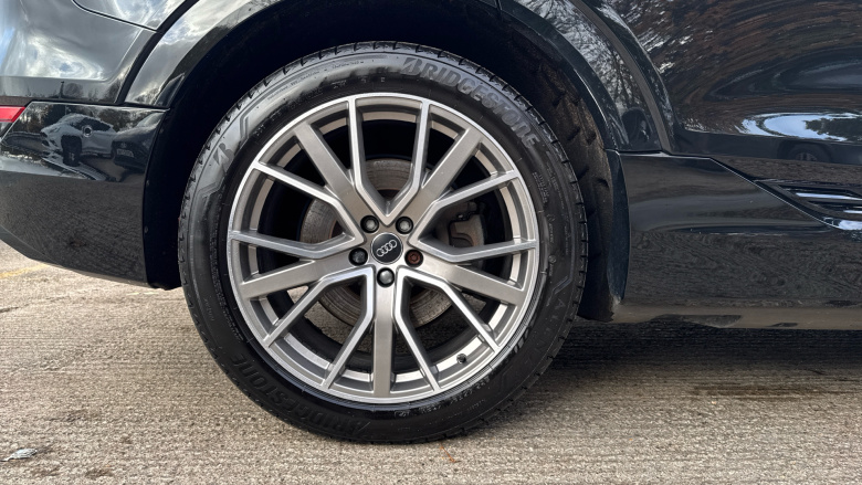 Audi E-Tron 300kW 55 Quattro 95kWh Launch Edition 5dr Auto Electric Estate